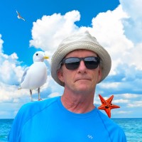 Bob Holt's LinkedIn photo